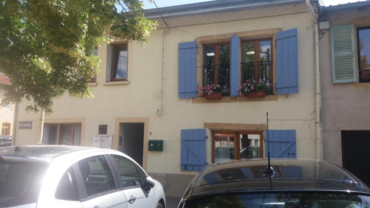 Logement Au Calme F2 Metz Esterno foto